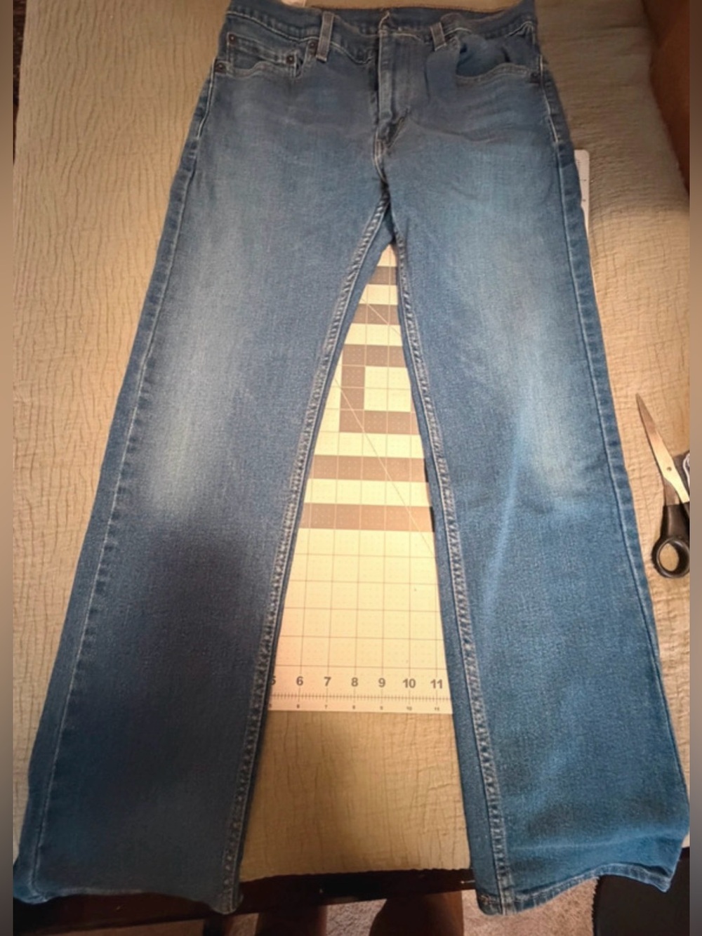 Levi’s 505 Regular Fit Jeans Men’s 33x32 Medium Wash